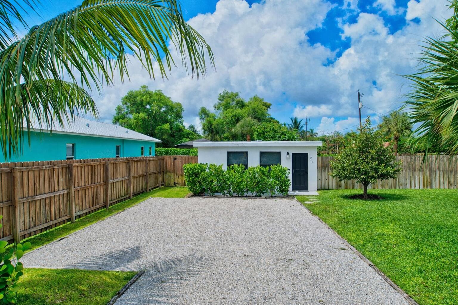201 SE 7th Street, Delray Beach, FL 33483 — photo 2 of 31