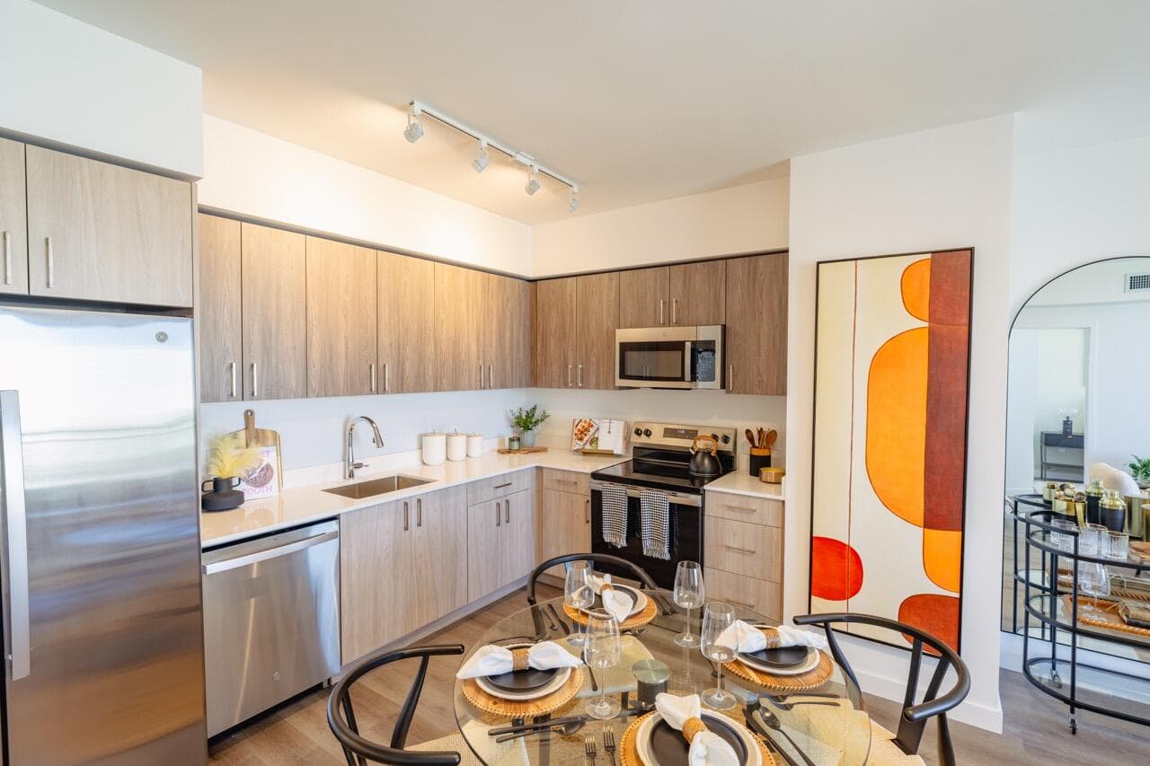 450 SW 5th Street 515, Miami, FL 33130 — photo 12 of 32