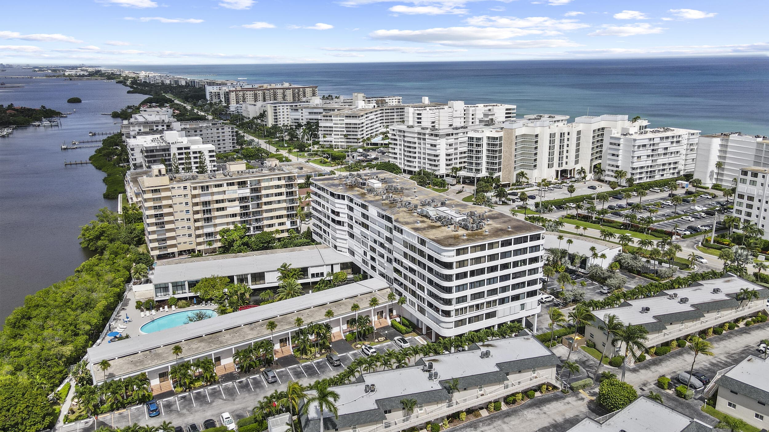 3589 S Ocean Boulevard 306, South Palm Beach, FL 33480 — photo 40 of 44