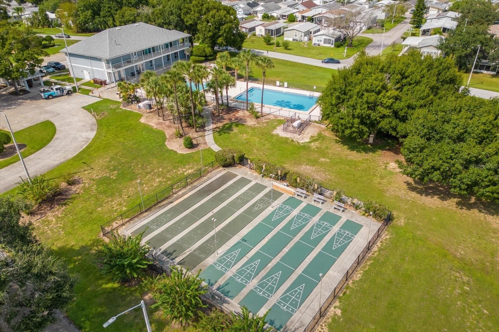 50989 Us-27 375, Davenport, FL 33897 — photo 5 of 29