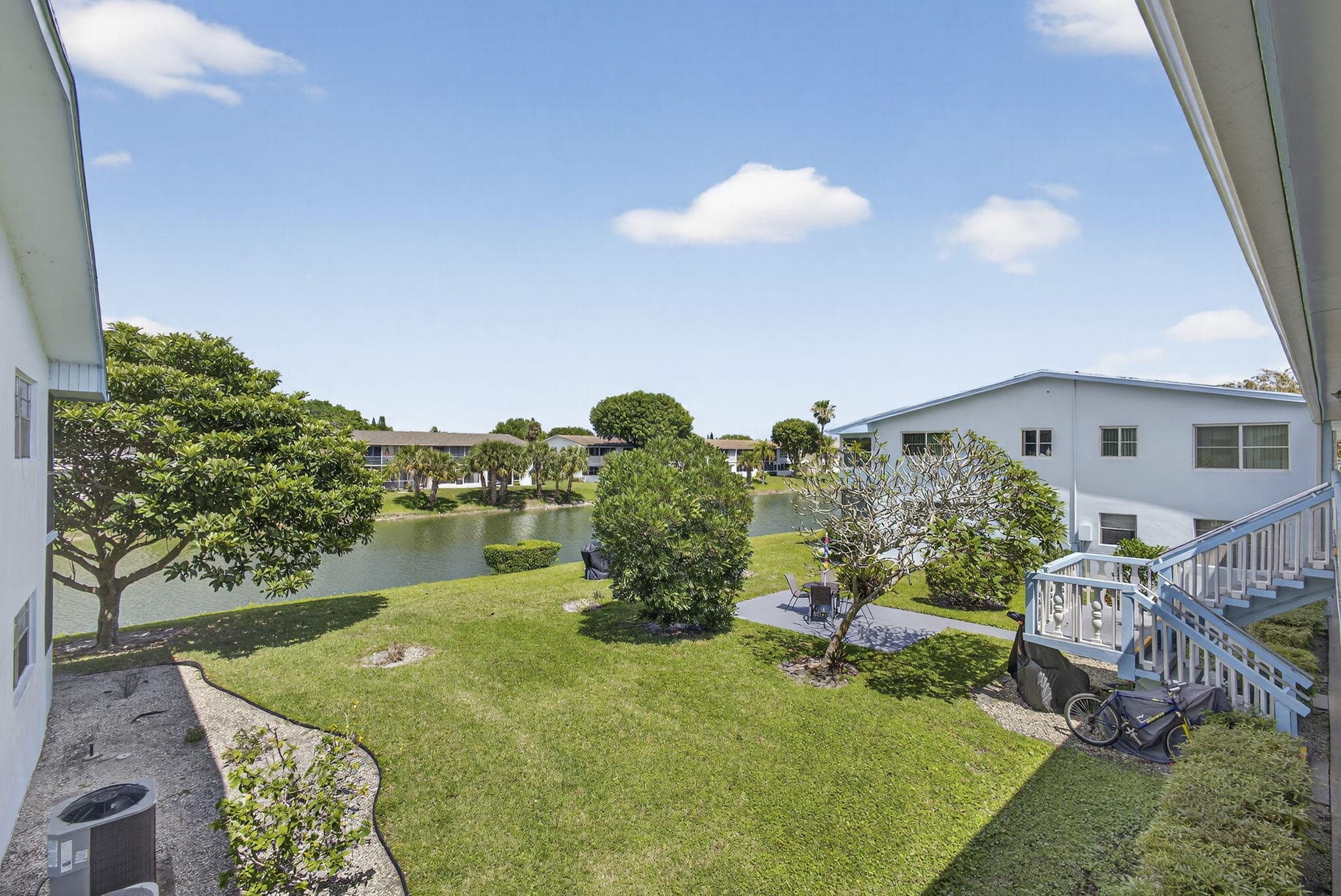 106 Camden E, West Palm Beach, FL 33417 — photo 30 of 54