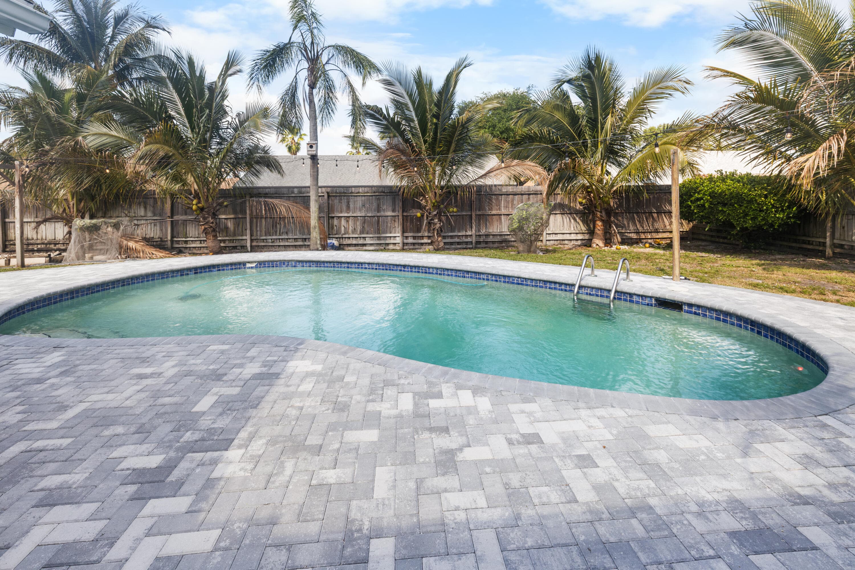 1127 NW 9th Street, Boynton Beach, FL 33426 — photo 8 of 32