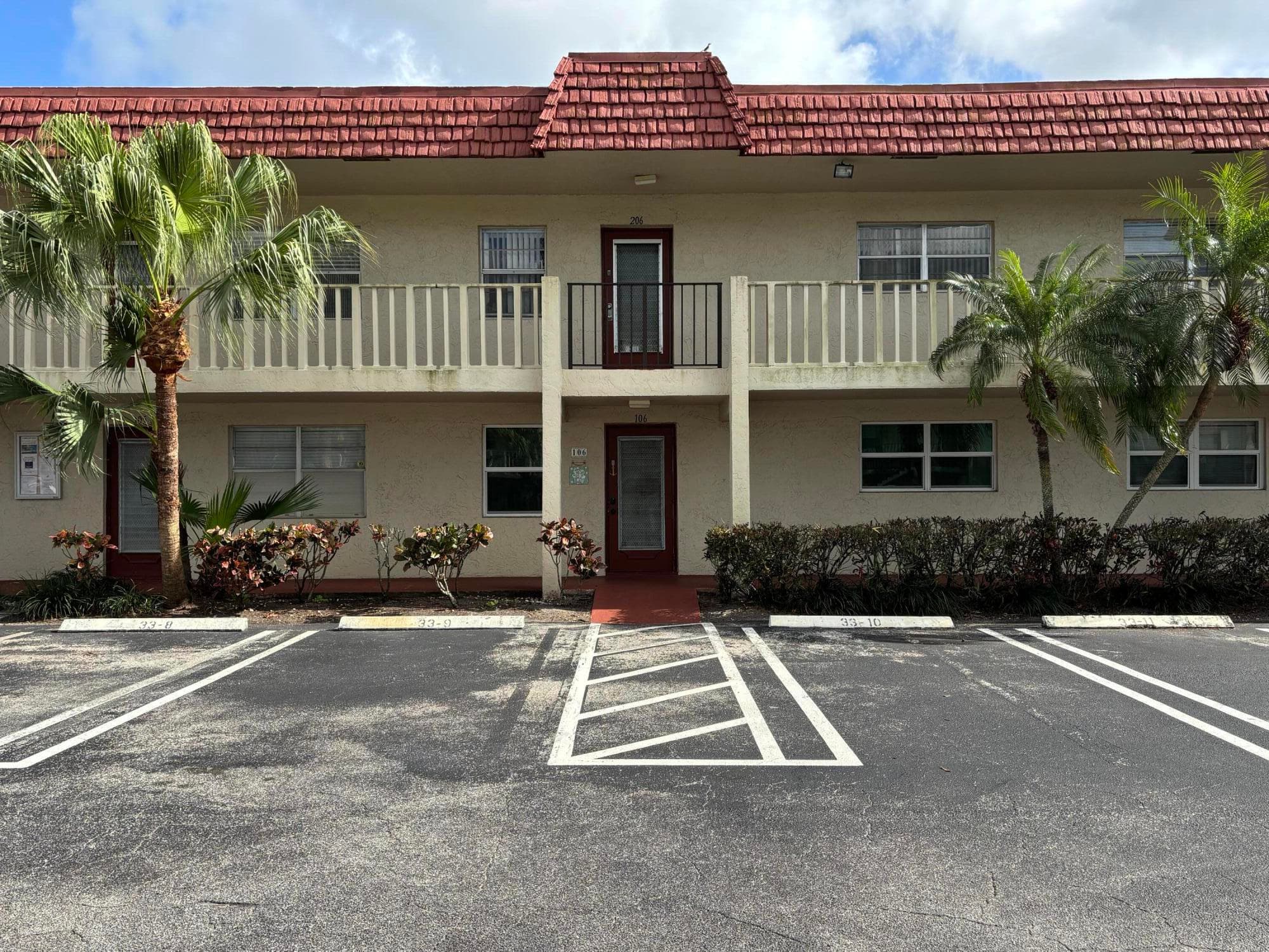 33 Abbey Lane 106, Delray Beach, FL 33446 — photo 1 of 35