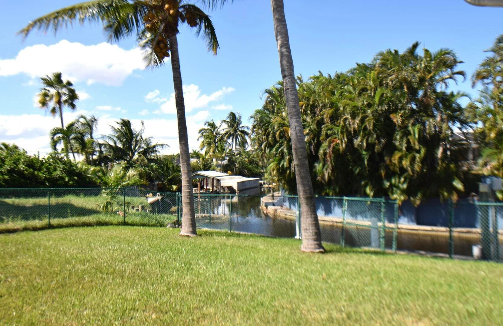 2215 Hypoluxo Rd Road, Lantana, FL 33462 — photo 5 of 49