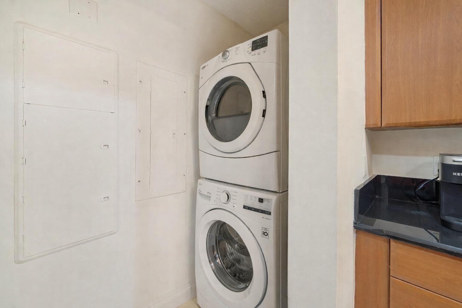 701 S Olive Avenue 707, West Palm Beach, FL 33401 — photo 11 of 54