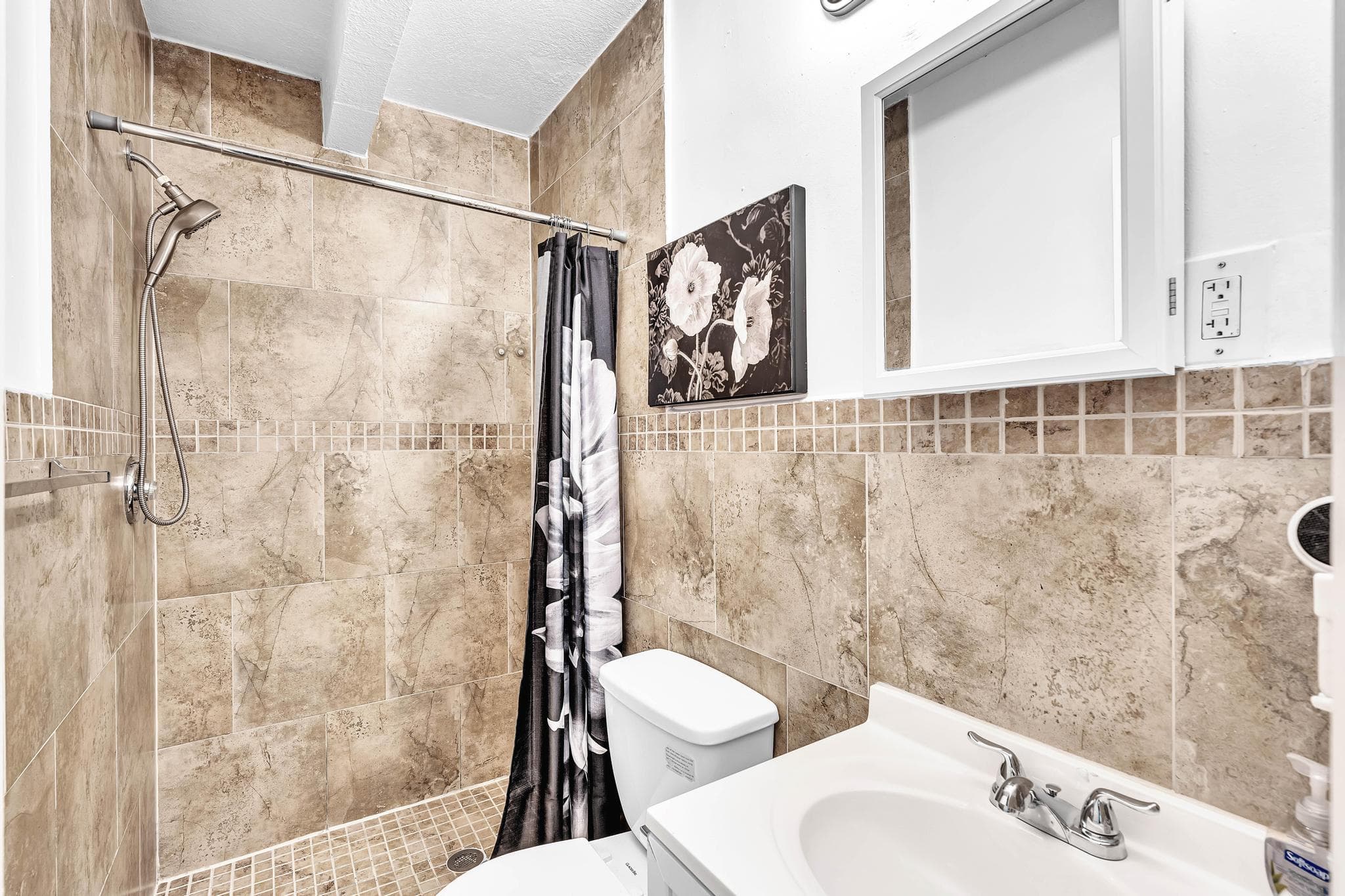 1600 NW 2nd Avenue, Fort Lauderdale, FL 33311 — photo 23 of 48