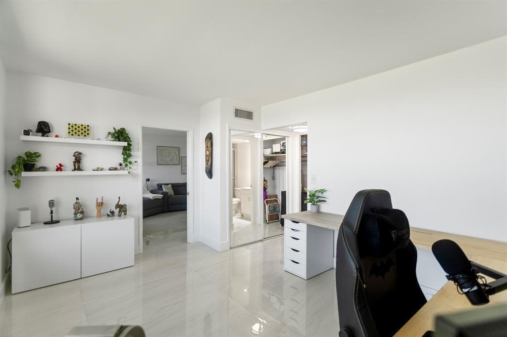 3100 NE 48th Court 413, Lighthouse Point, FL 33064 — photo 17 of 38