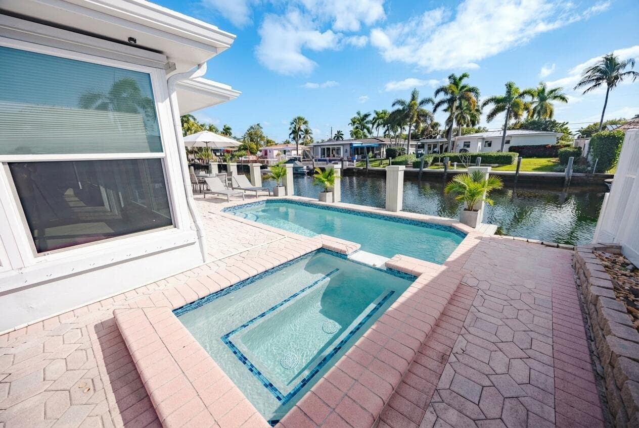 270 SE 9th Court, Pompano Beach, FL 33060 — photo 13 of 26