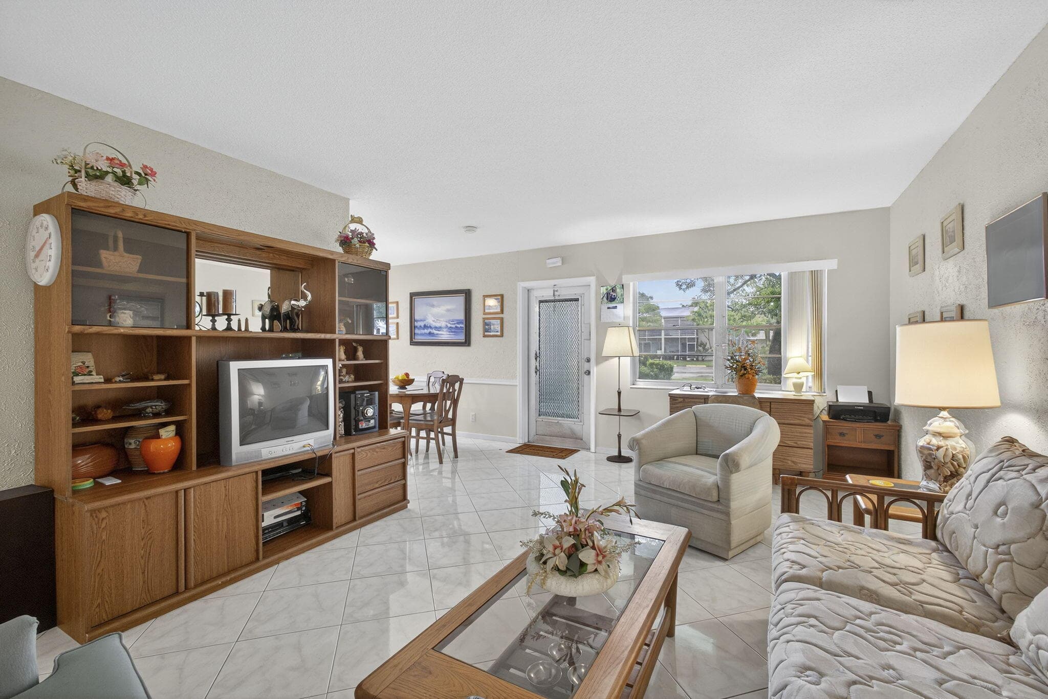 52 Norwich C, West Palm Beach, FL 33417 — photo 3 of 30