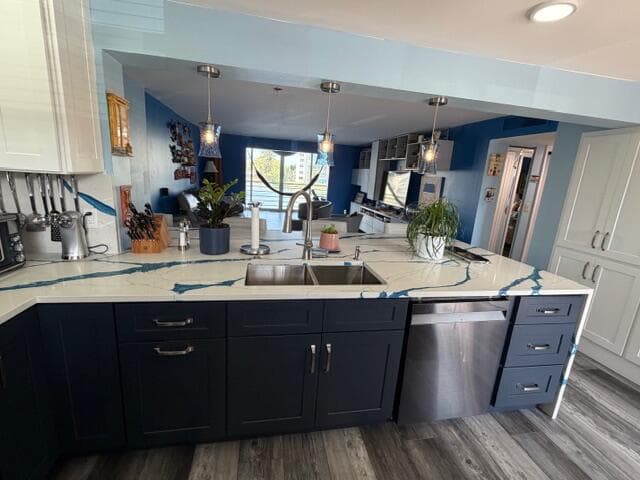 131 SE 3rd Avenue 202, Dania Beach, FL 33004 — photo 2 of 37