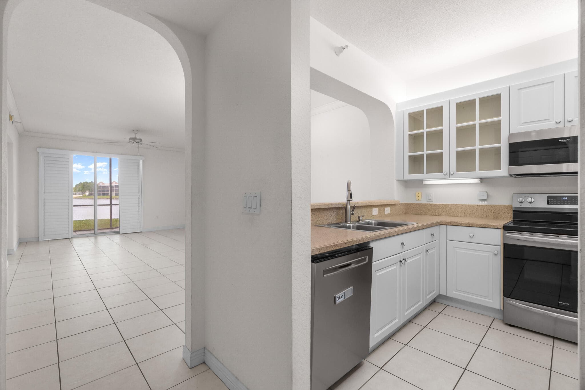 7623 Southampton Terrace 102, Tamarac, FL 33321 — photo 21 of 61