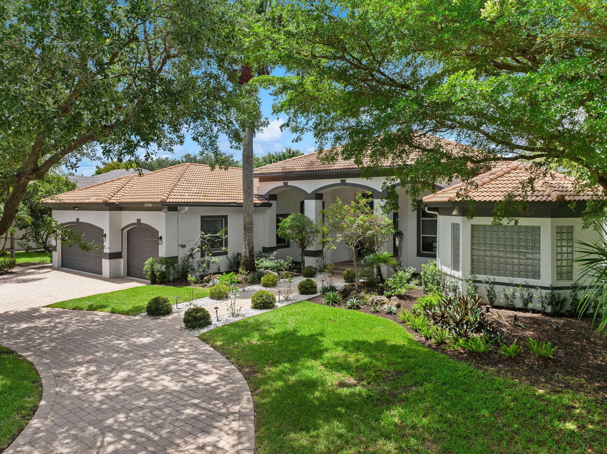 13185 SW 44th Street, Davie, FL 33330 — photo 4 of 35