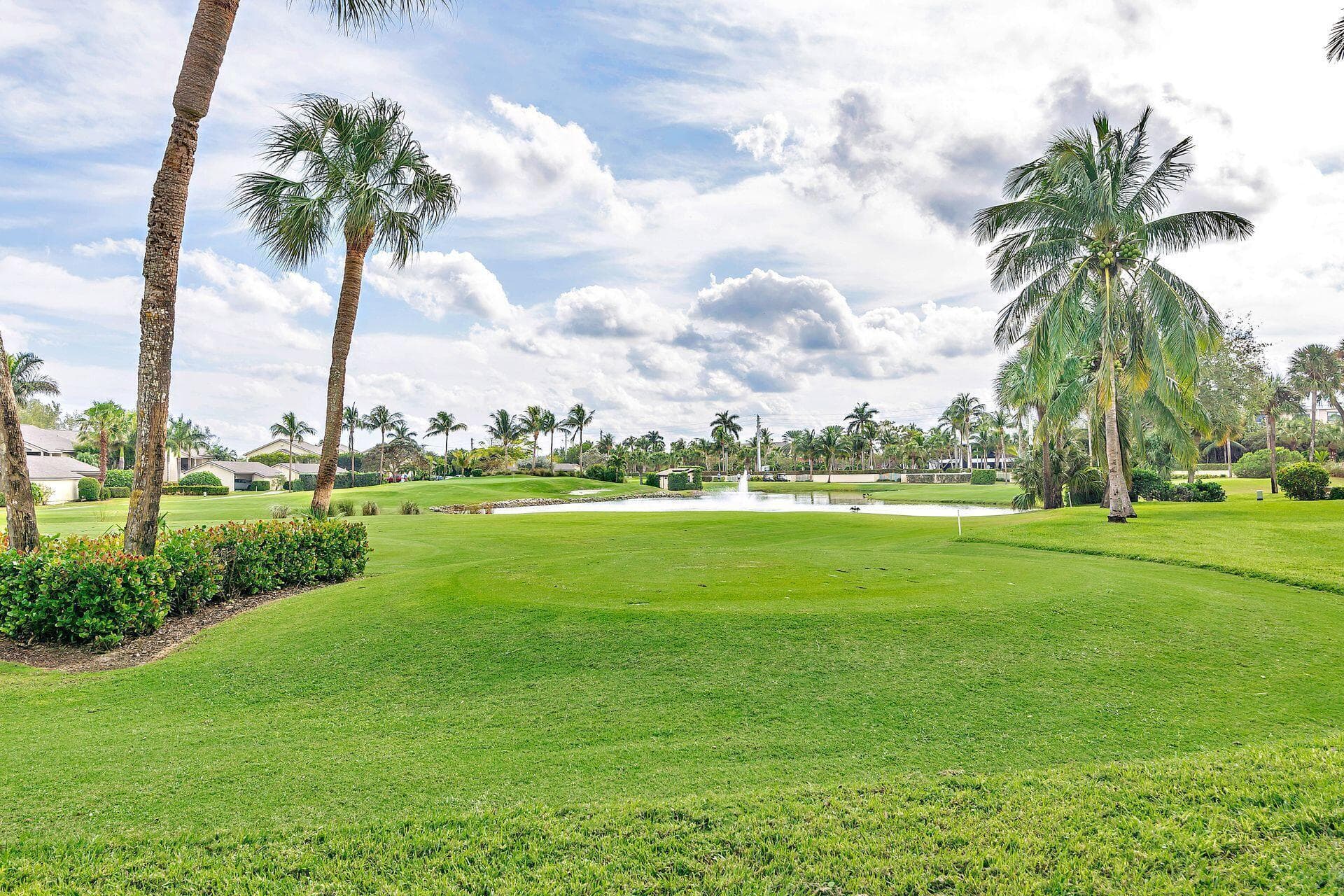 1303 Clubhouse Circle, Jupiter, FL 33477 — photo 25 of 34