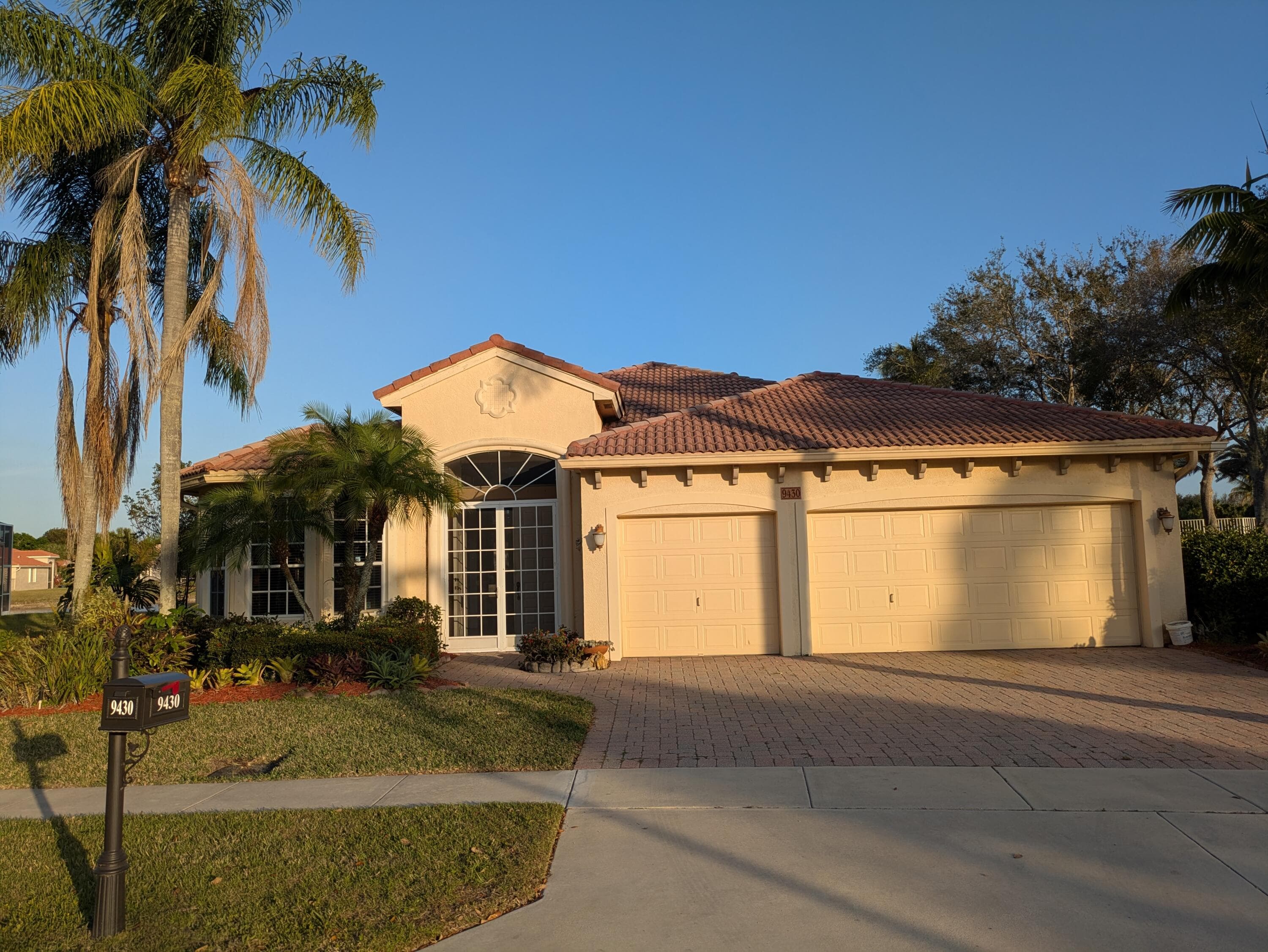 9430 Lantern Bay Circle, West Palm Beach, FL 33411 — photo 2 of 29