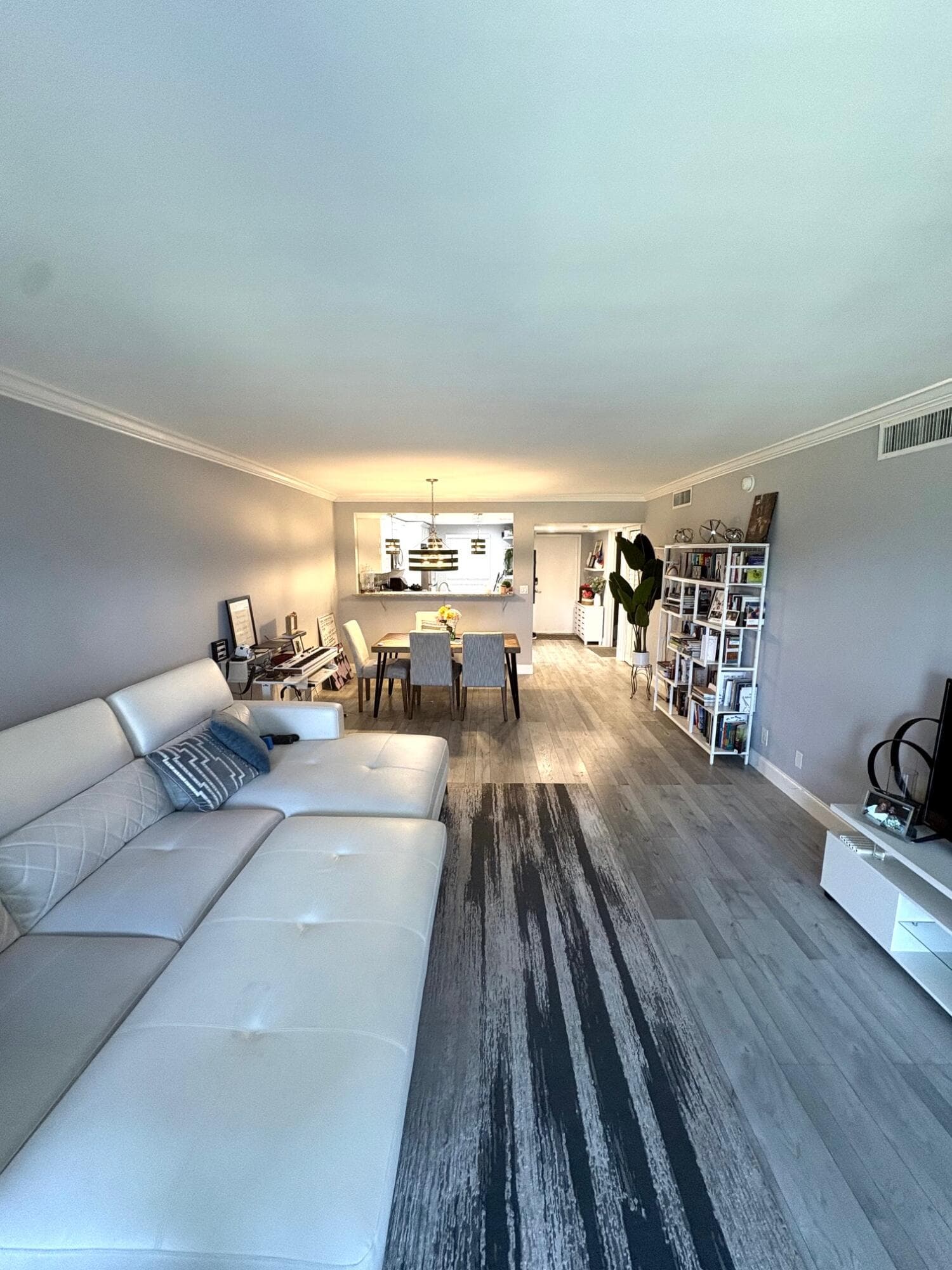 605 Oaks Drive 304, Pompano Beach, FL 33069 — photo 5 of 28