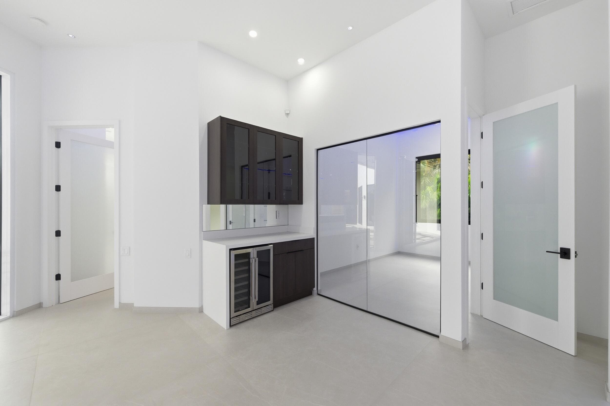 1629 NE 1st Avenue, Fort Lauderdale, FL 33305 — photo 21 of 44