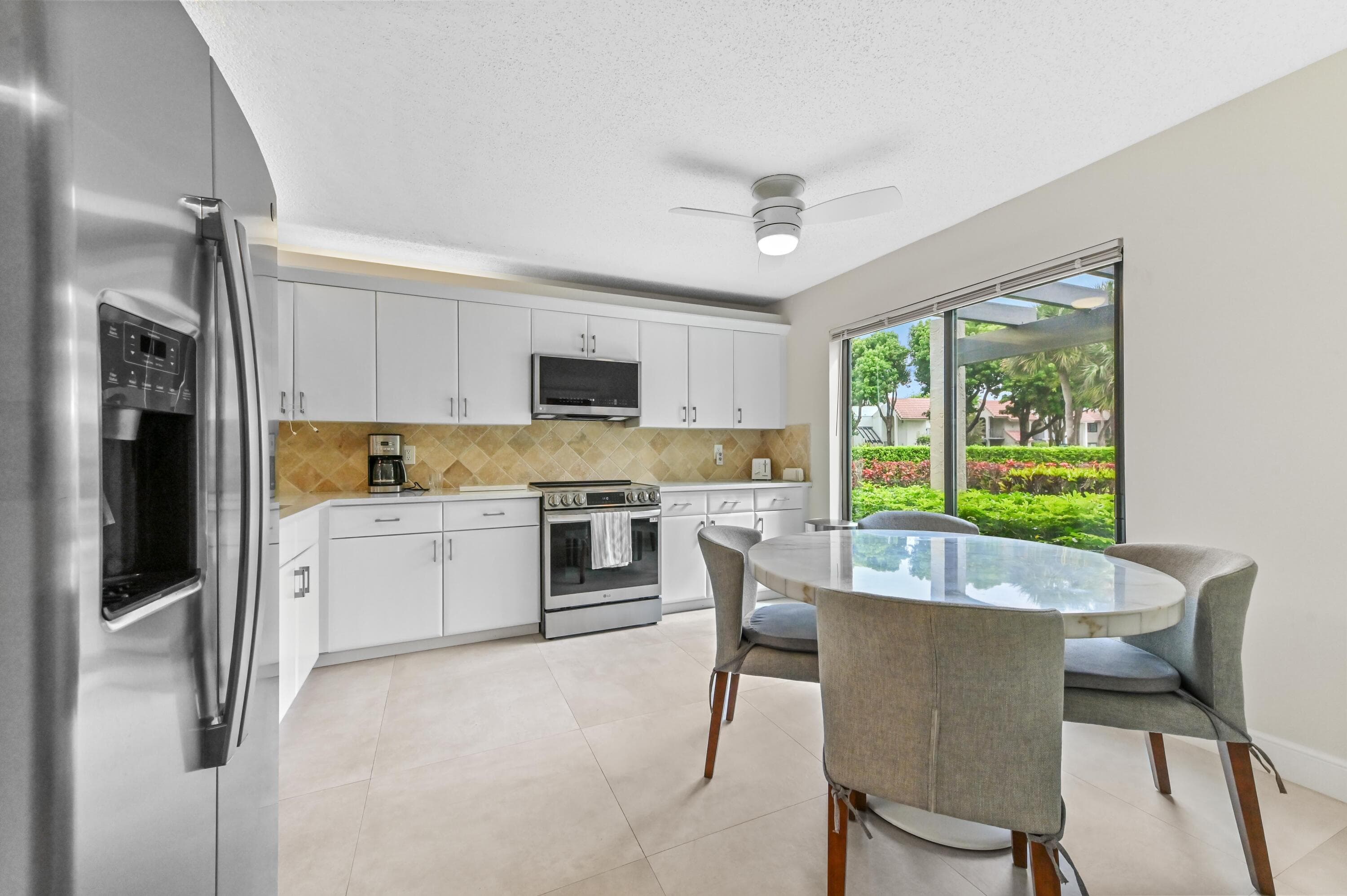 5743 Fairway Park Court 105, Boynton Beach, FL 33437 — photo 5 of 33
