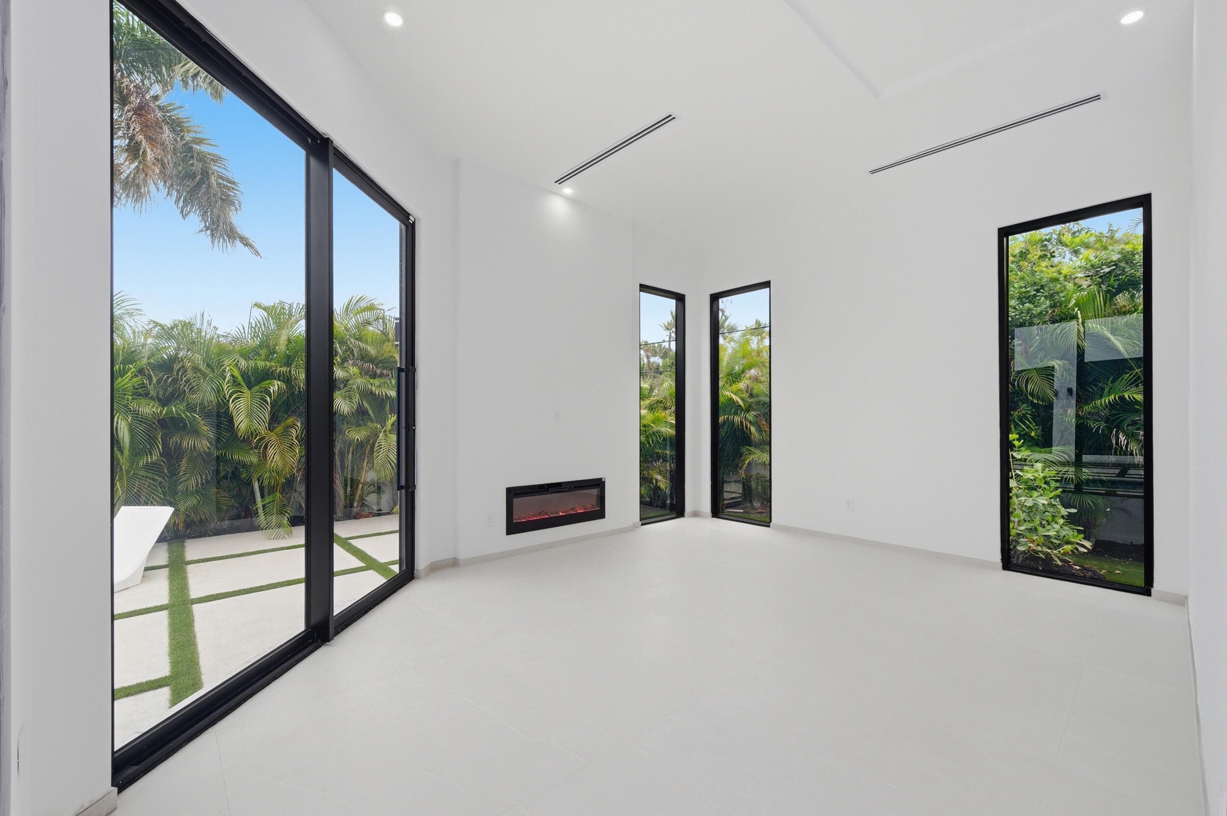 1629 NE 1st Avenue, Fort Lauderdale, FL 33305 — photo 32 of 44