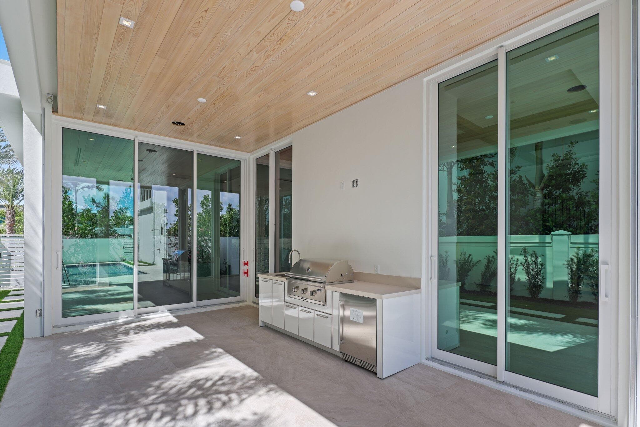330 Grove Place, Delray Beach, FL 33444 — photo 24 of 78