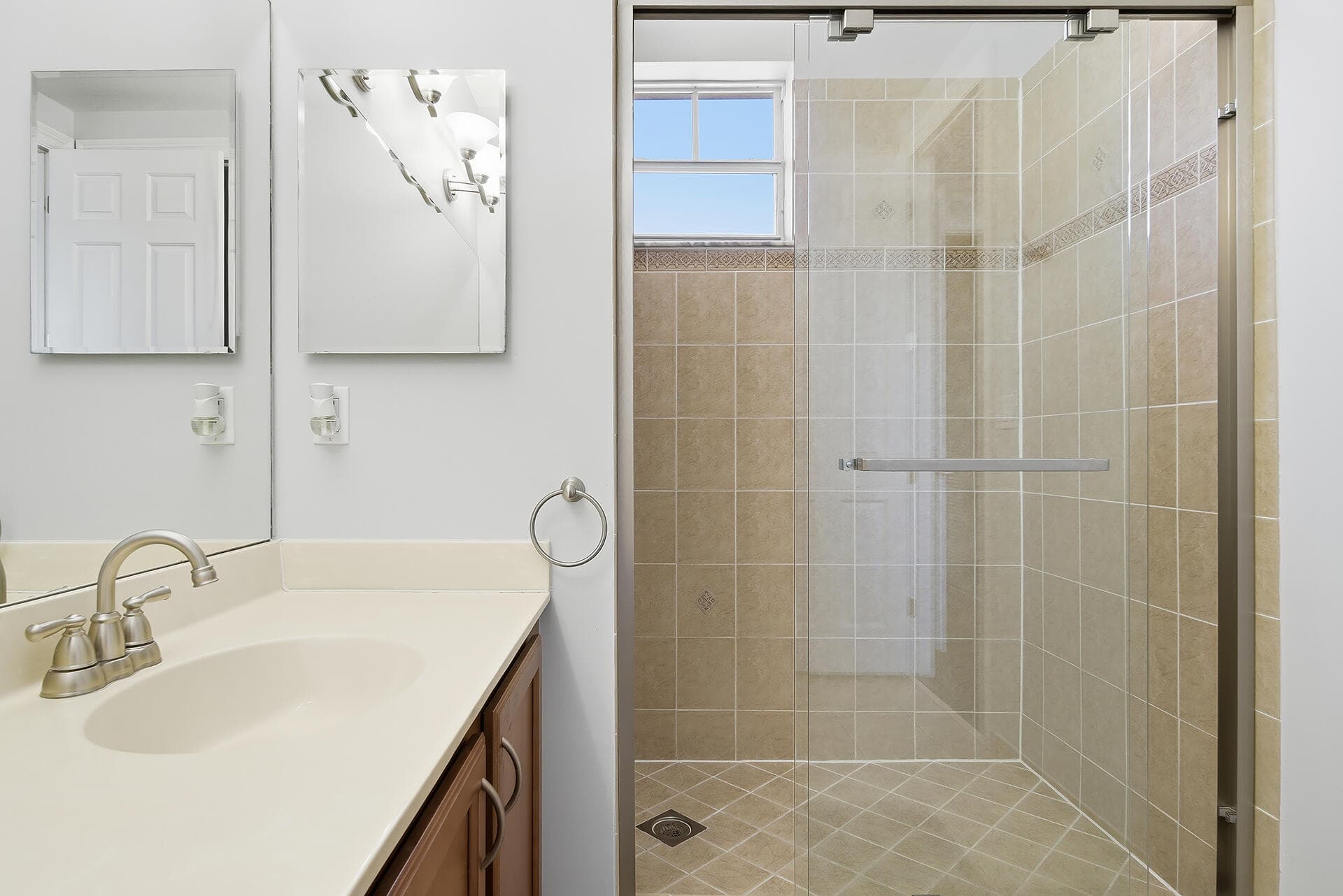 441 Amador Lane 3, West Palm Beach, FL 33401 — photo 17 of 49