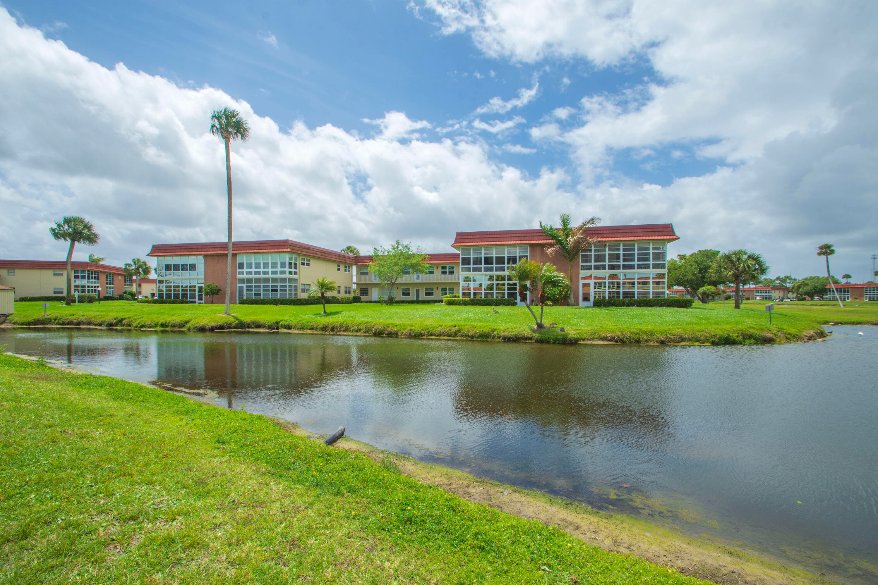 66 Woodland Drive 204, Vero Beach, FL 32962 — photo 40 of 51
