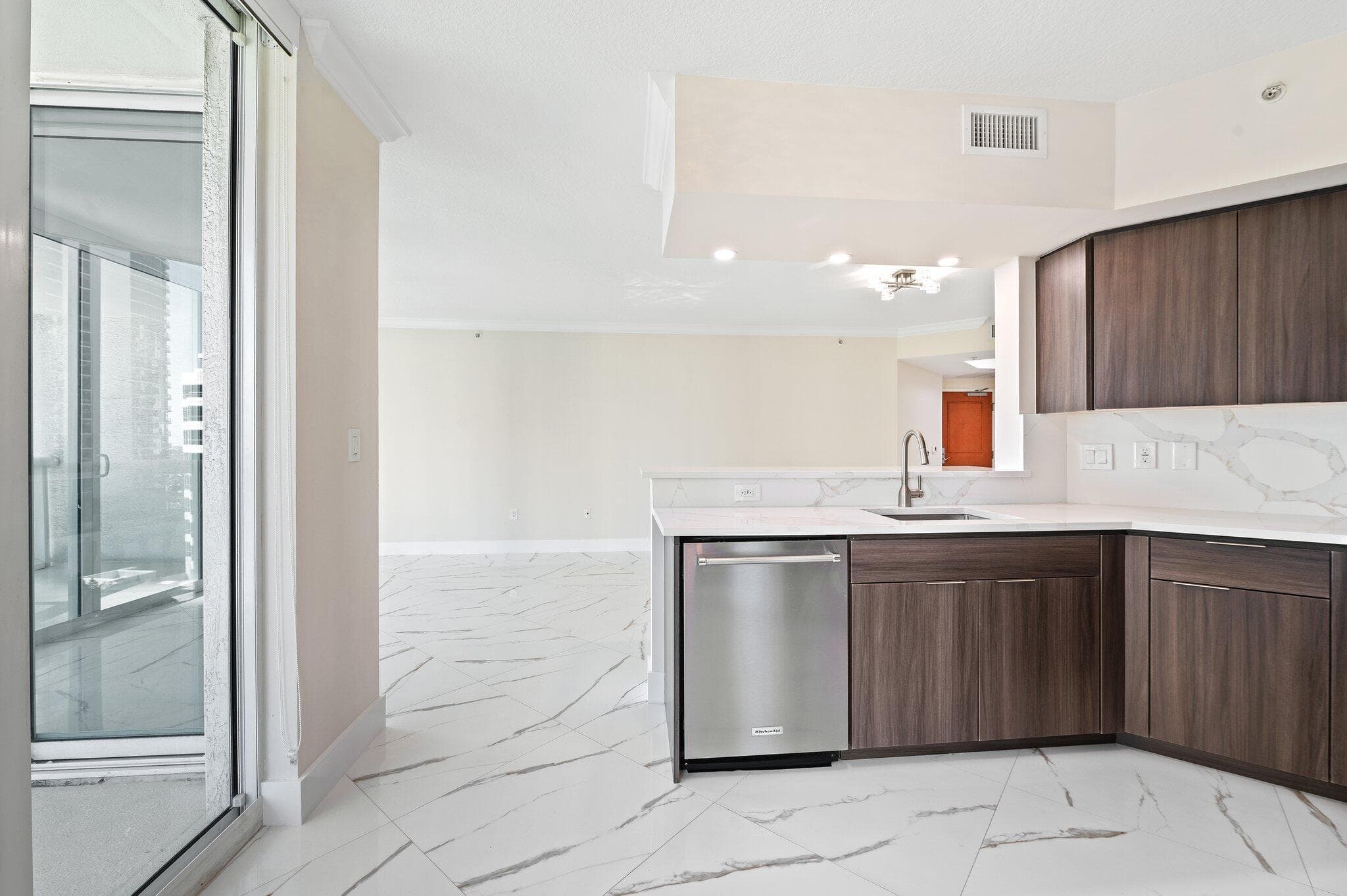 347 N New River Drive E 1509, Fort Lauderdale, FL 33301 — photo 9 of 42