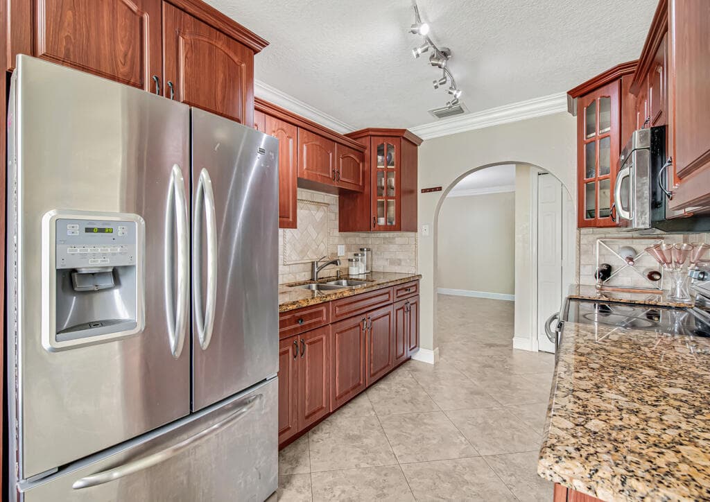 4917 Luqui Court, West Palm Beach, FL 33415 — photo 19 of 29