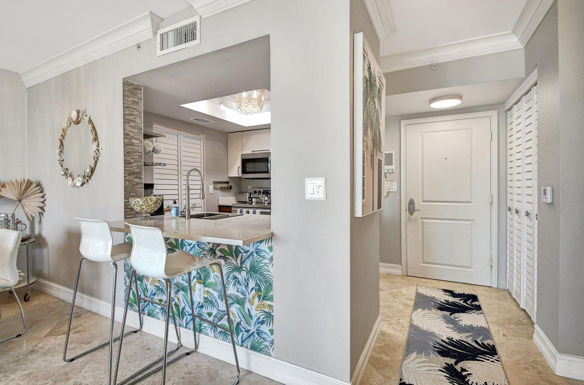 99 SE Mizner Boulevard 823, Boca Raton, FL 33432 — photo 4 of 48