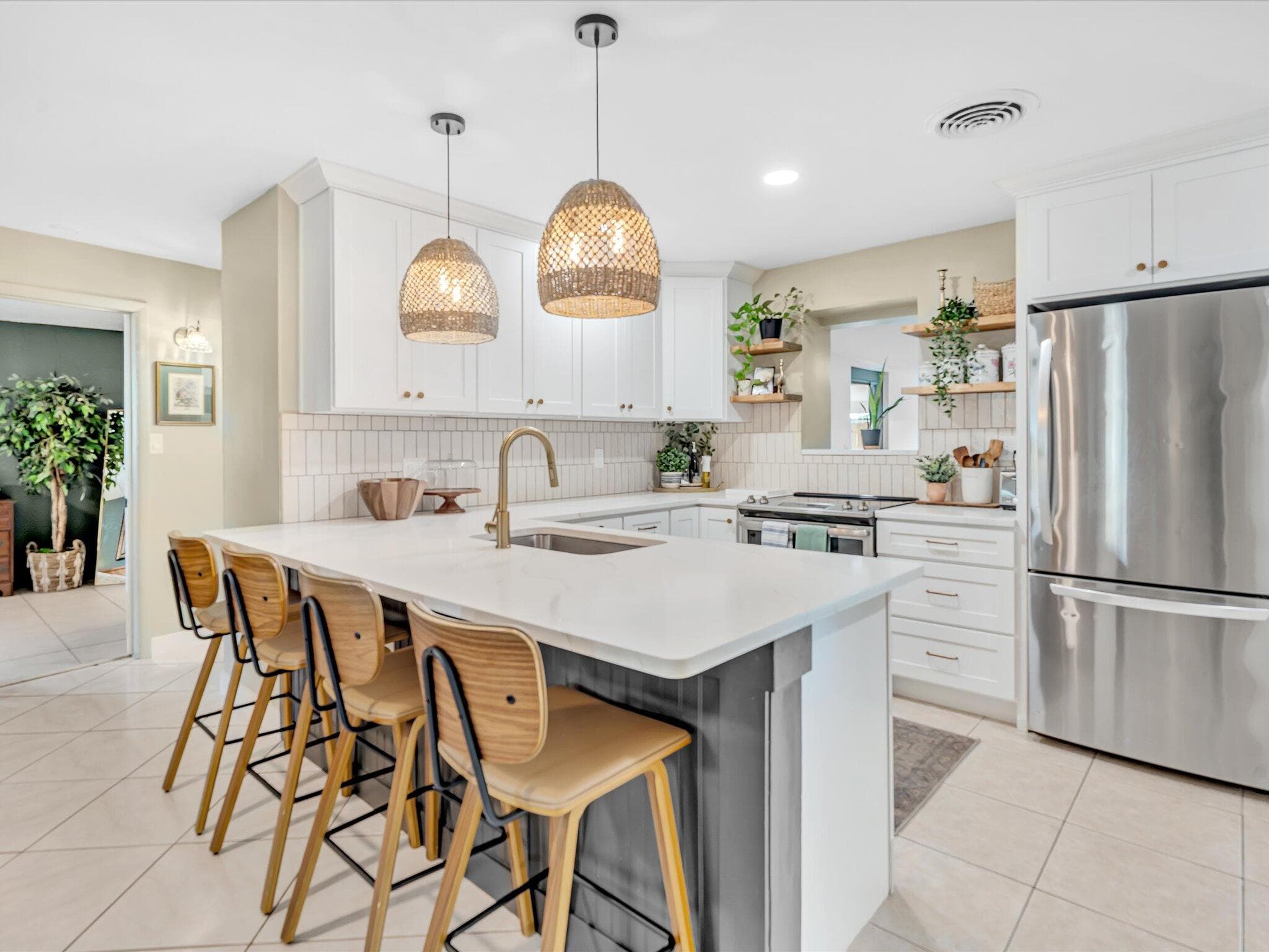 2192 Bonnie Drive, West Palm Beach, FL 33415 — photo 18 of 61