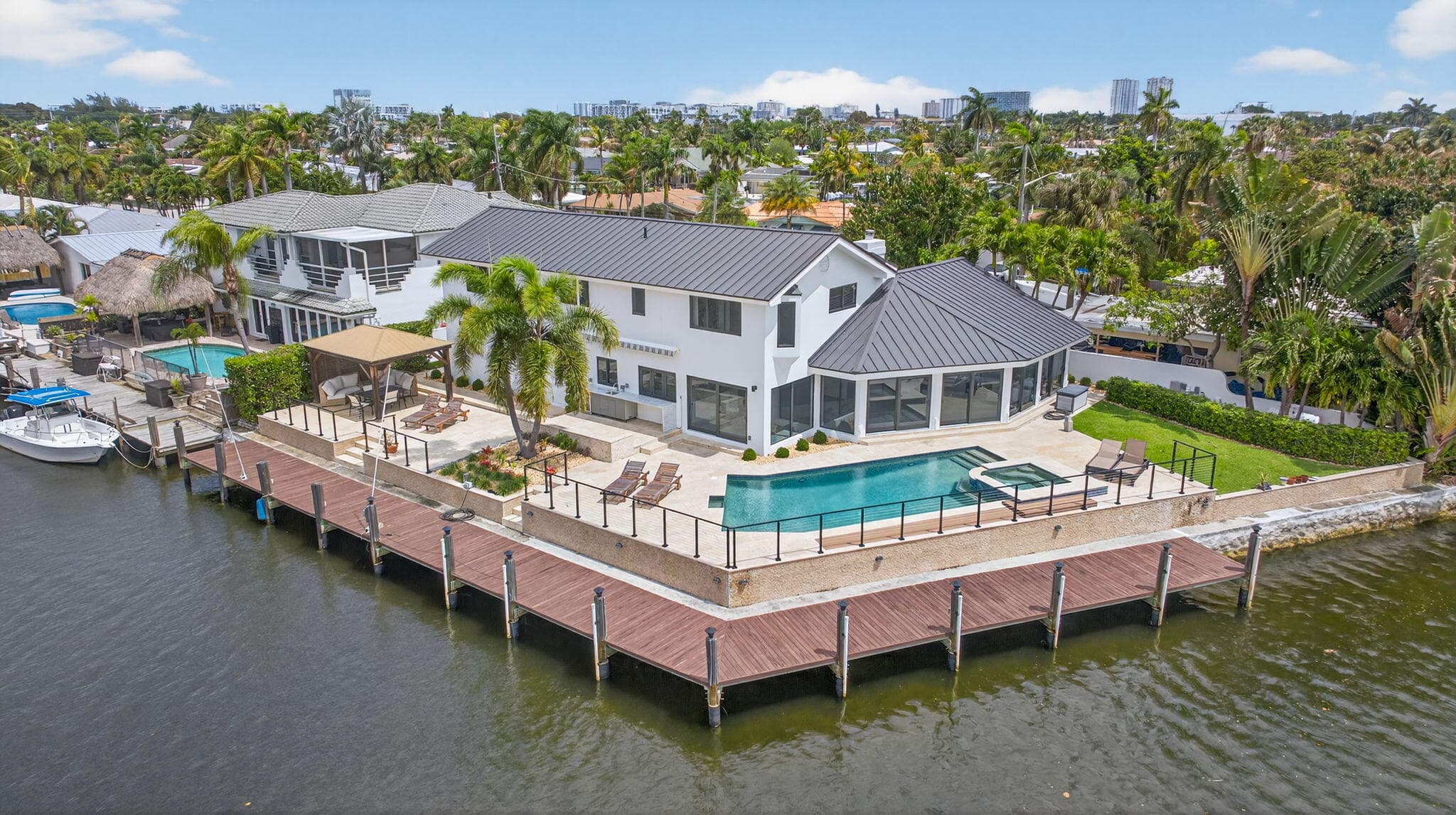 491 SE 15th Avenue, Pompano Beach, FL 33060 — photo 1 of 76