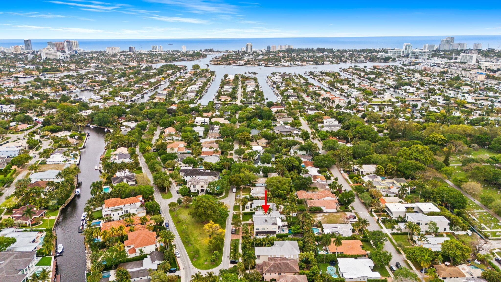 1004 SE 11th Street, Fort Lauderdale, FL 33316 — photo 1 of 30