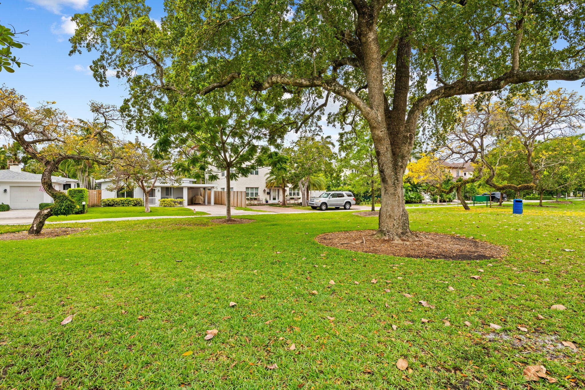 1004 SE 11th Street, Fort Lauderdale, FL 33316 — photo 9 of 30