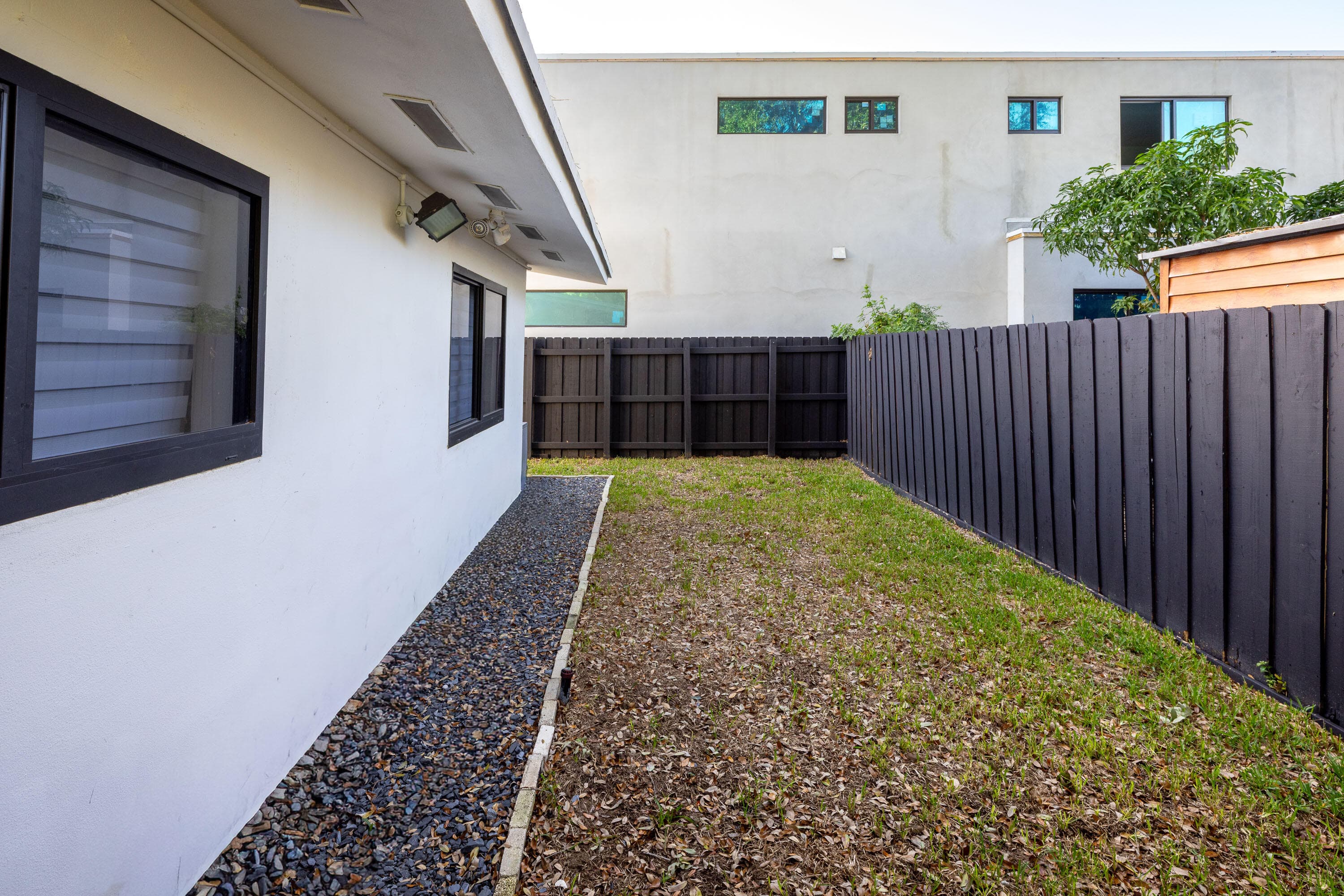 1341 SE 10th Avenue, Fort Lauderdale, FL 33316 — photo 5 of 21