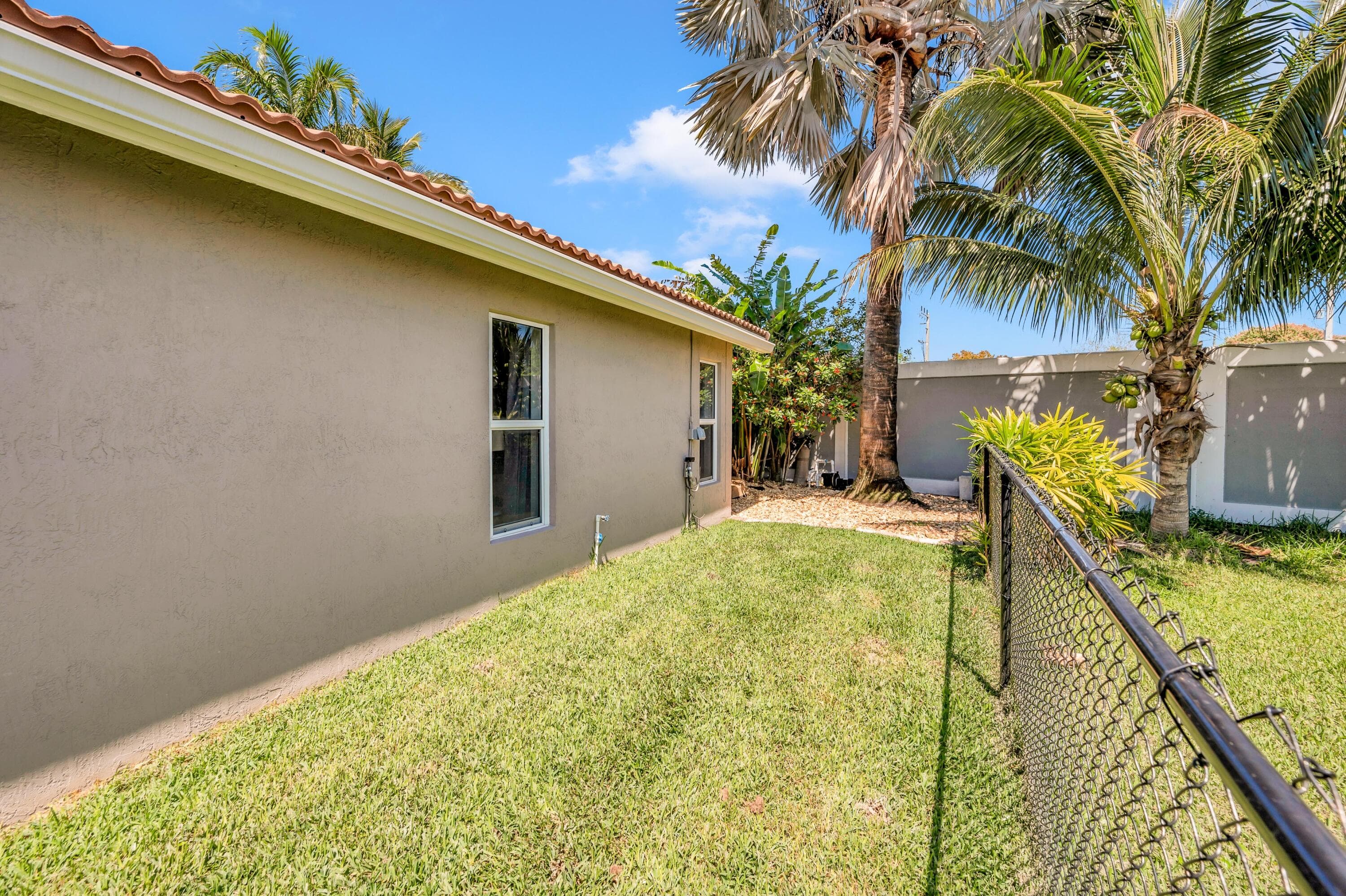 1973 NW 45th Street, Oakland Park, FL 33309 — photo 43 of 52
