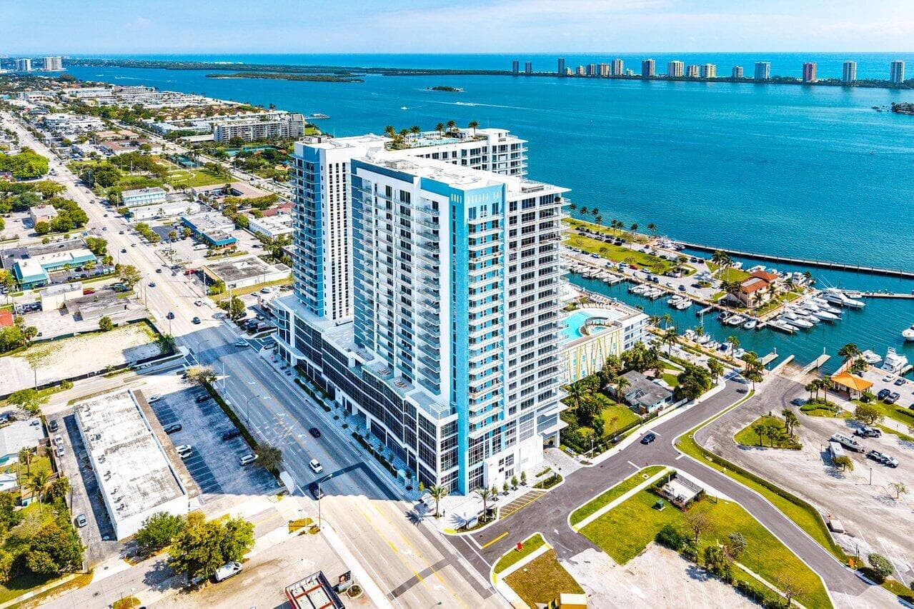 220 Lake Shore Drive 1415, Lake Park, FL 33403 — photo 34 of 67