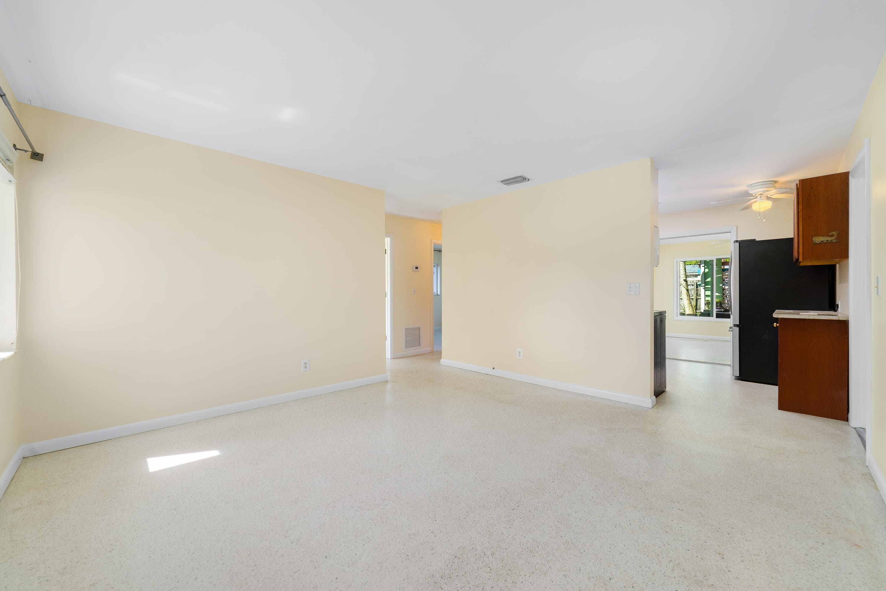 1751 5th Avenue, Vero Beach, FL 32960 — photo 6 of 30