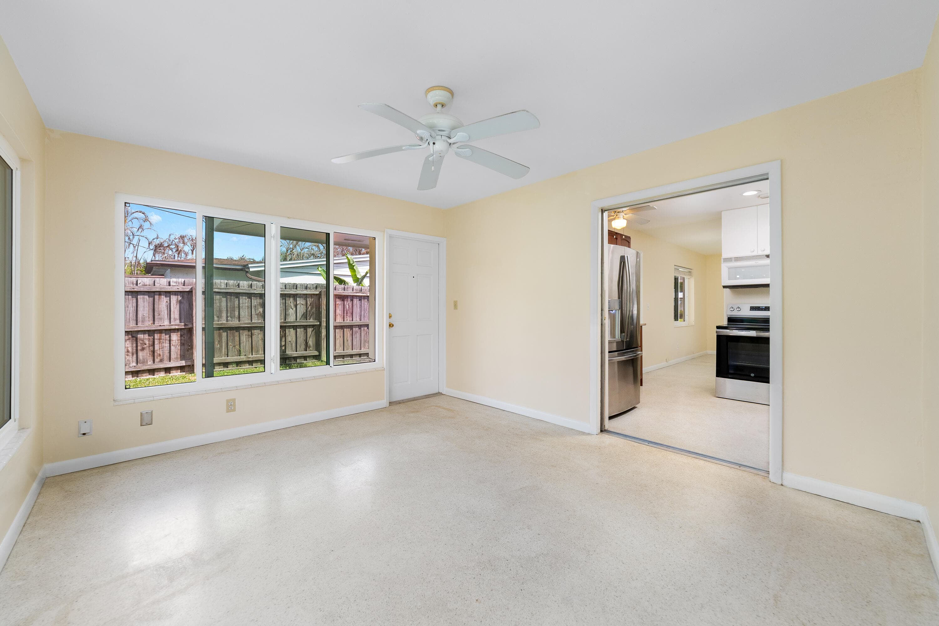 1751 5th Avenue, Vero Beach, FL 32960 — photo 11 of 30