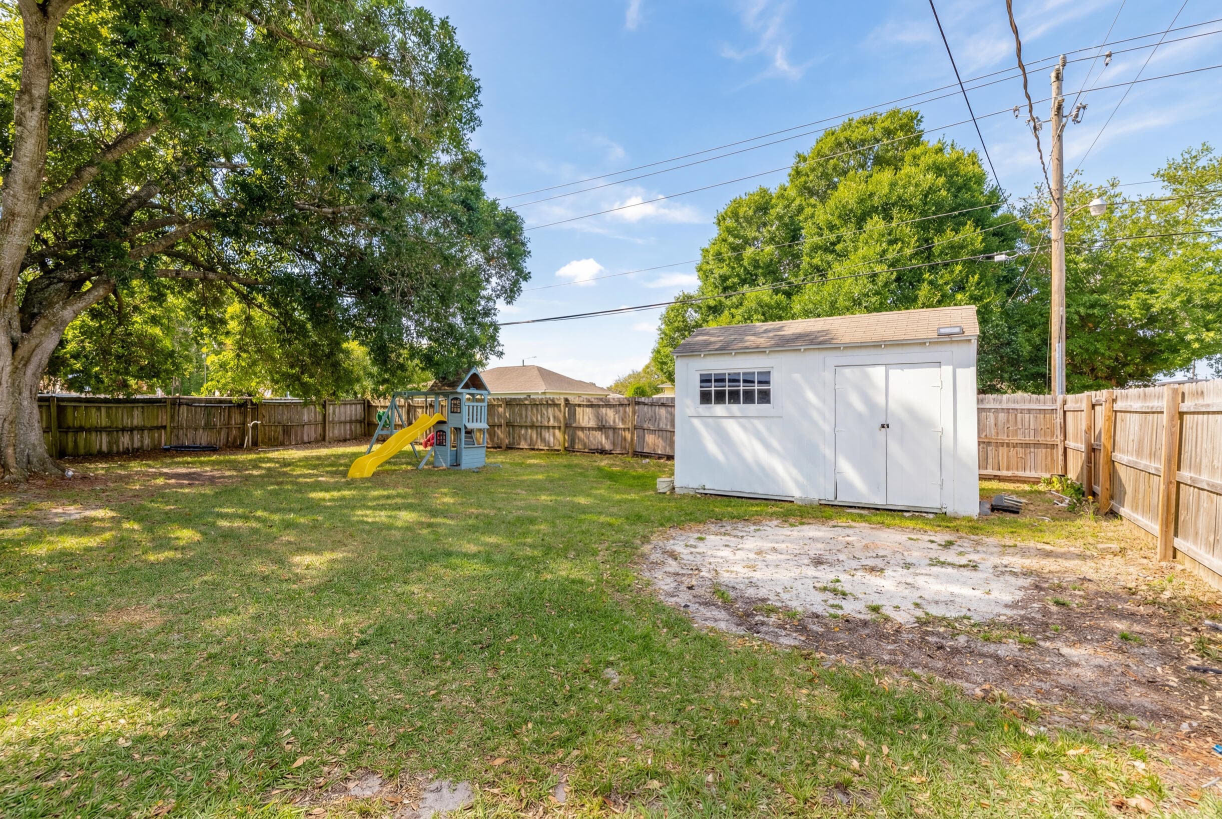 2255 15th Avenue SW, Vero Beach, FL 32962 — photo 31 of 36