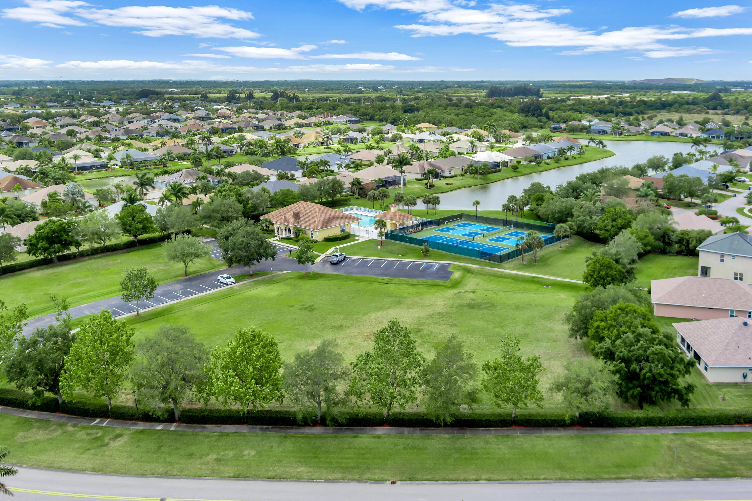 608 SW Calamondin Way Way SW, Vero Beach, FL 32968 — photo 35 of 36