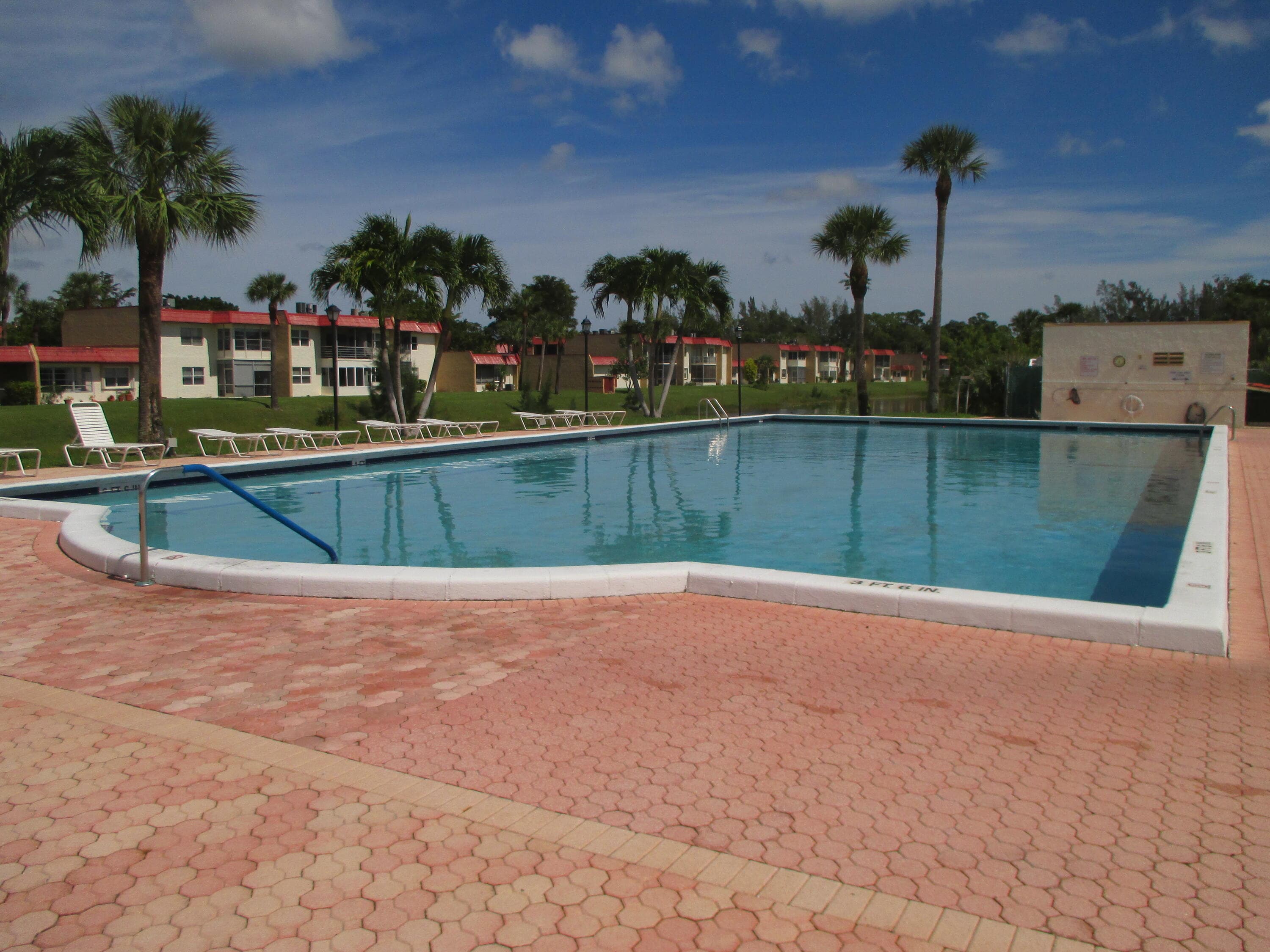 200 Lake Carol Drive, West Palm Beach, FL 33411 — photo 25 of 39