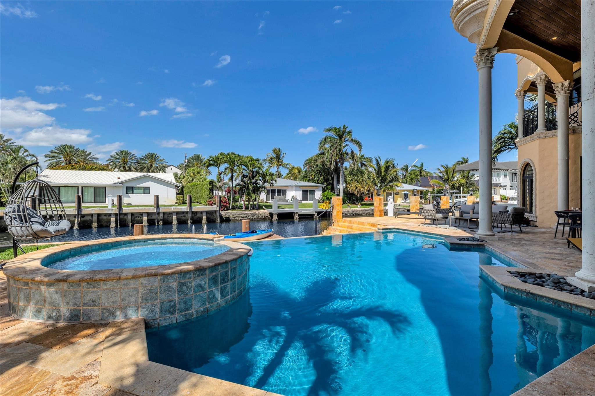 1011 Rhodes Villa Avenue, Delray Beach, FL 33483 — photo 32 of 104