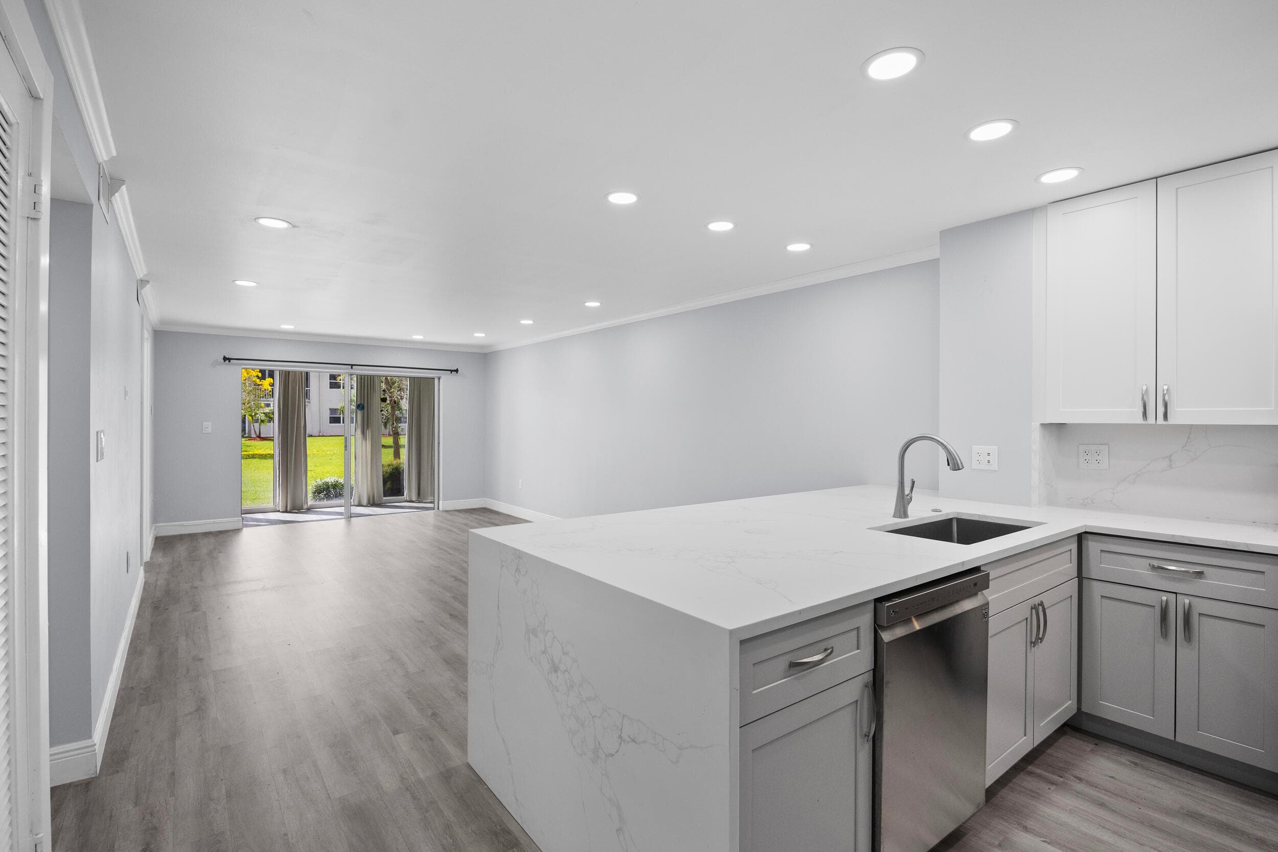 9856 Marina Boulevard 1314, Boca Raton, FL 33428 — photo 5 of 43