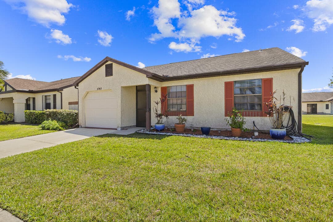 2363 SE Breckenridge Circle, Port St. Lucie, FL 34952 — photo 33 of 38