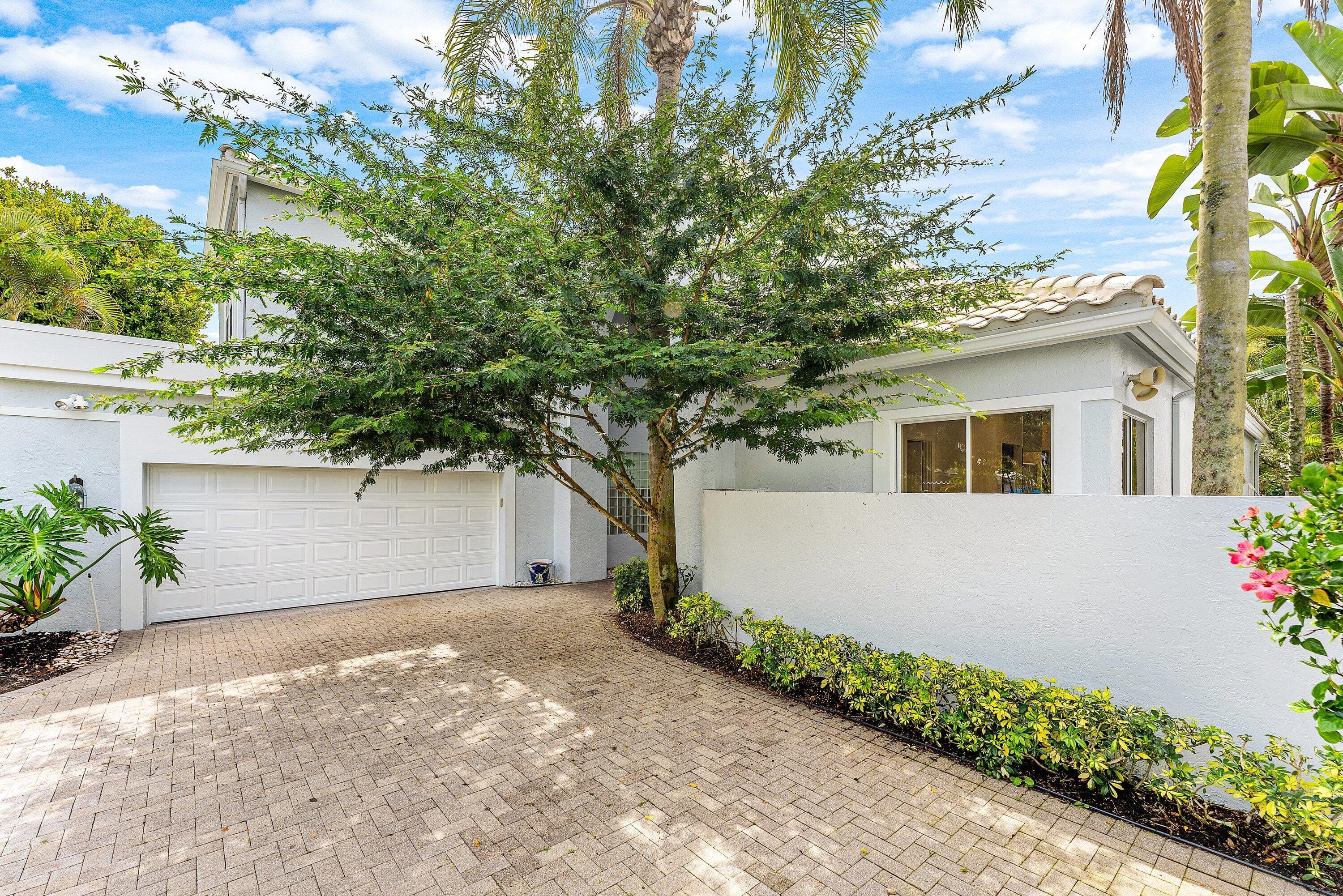 5863 Waterford, Boca Raton, FL 33496 — photo 37 of 59