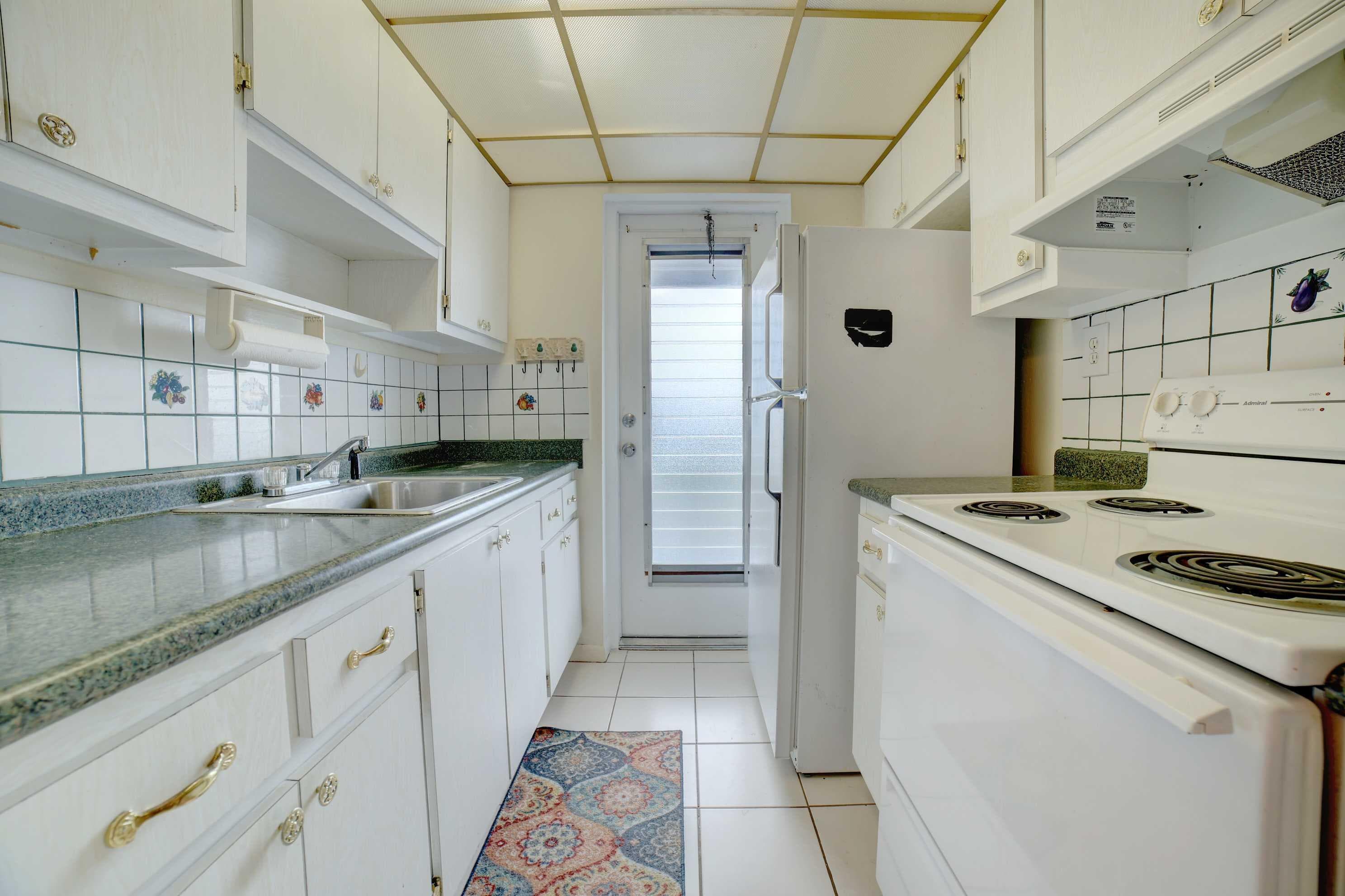 1117 Lake Terrace 210, Boynton Beach, FL 33426 — photo 5 of 24