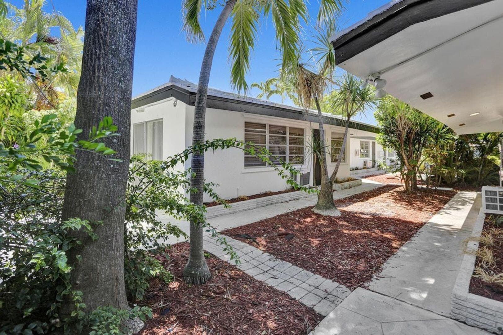 820 NE 16th Avenue 9, Fort Lauderdale, FL 33304 — photo 6 of 6