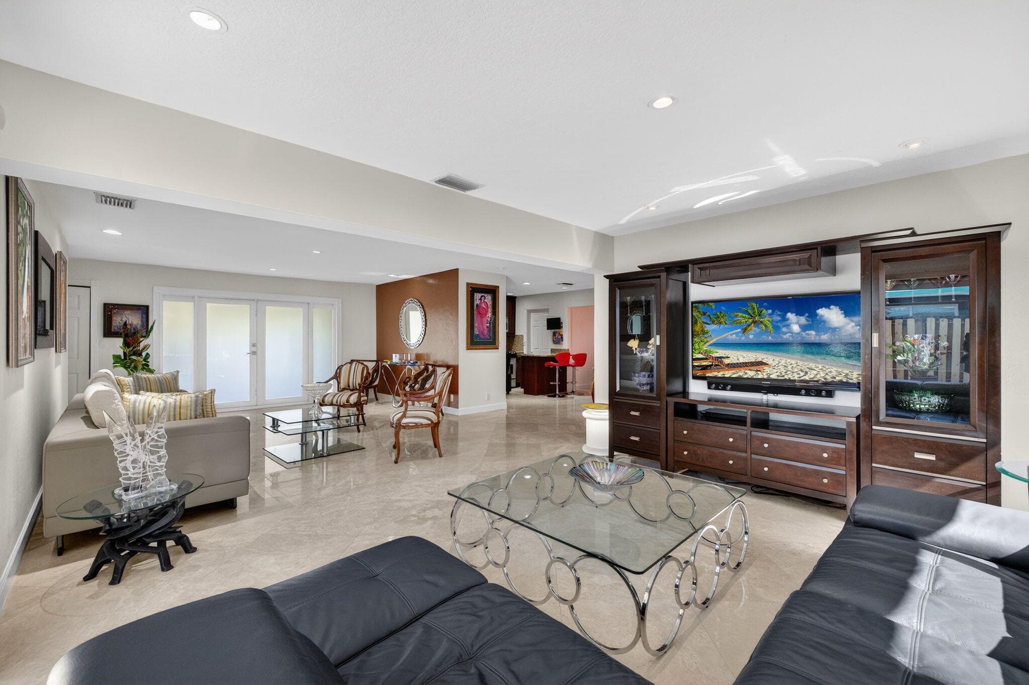 2300 NE 16th Avenue, Wilton Manors, FL 33305 — photo 11 of 32