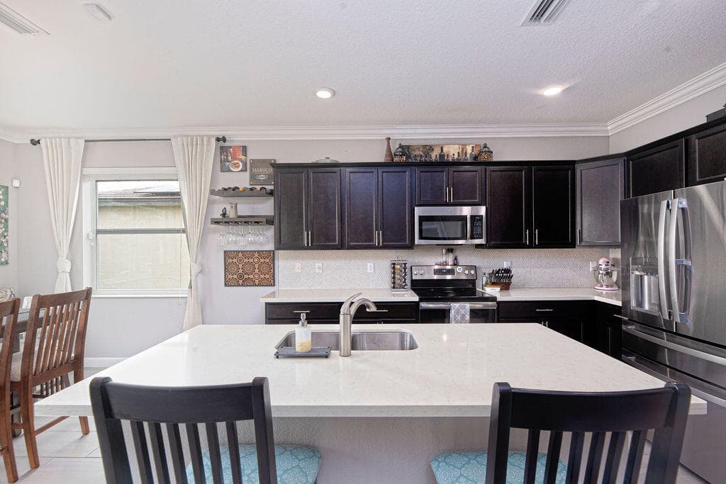 7742 NW Gladwell Lane, Port St. Lucie, FL 34987 — photo 14 of 69