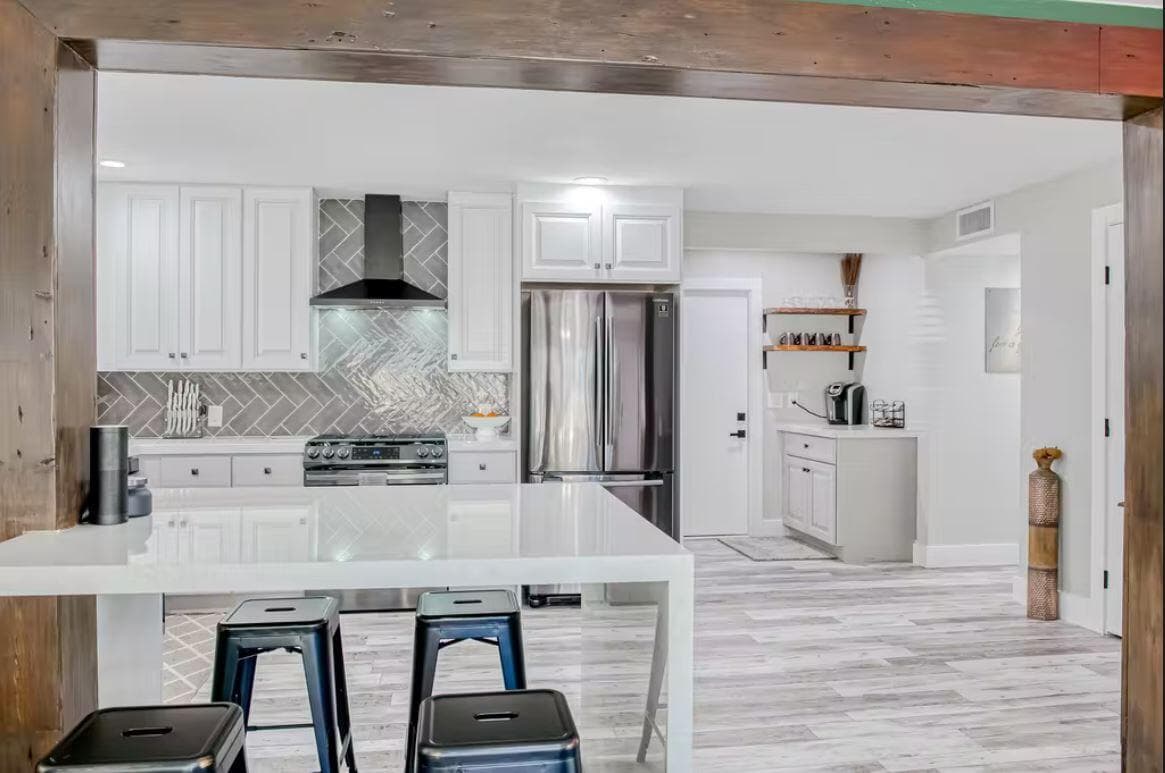 706 Sunset Road, West Palm Beach, FL 33401 — photo 59 of 80