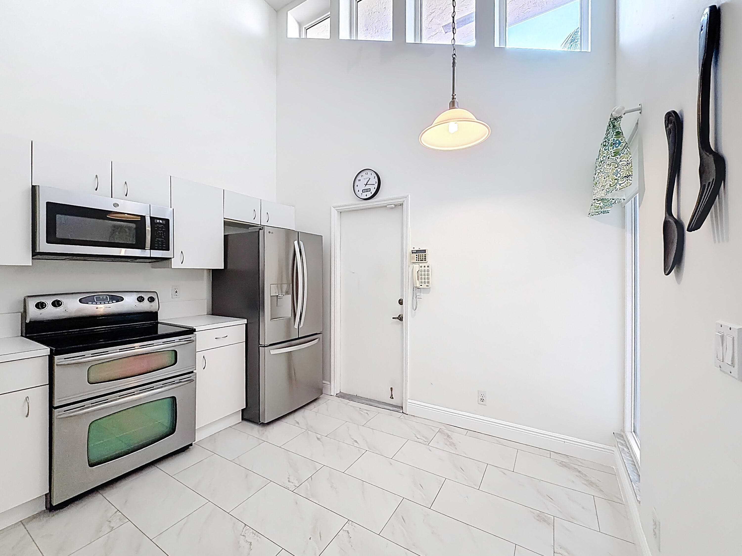 10954 Lakemore Lane, Boca Raton, FL 33498 — photo 10 of 61
